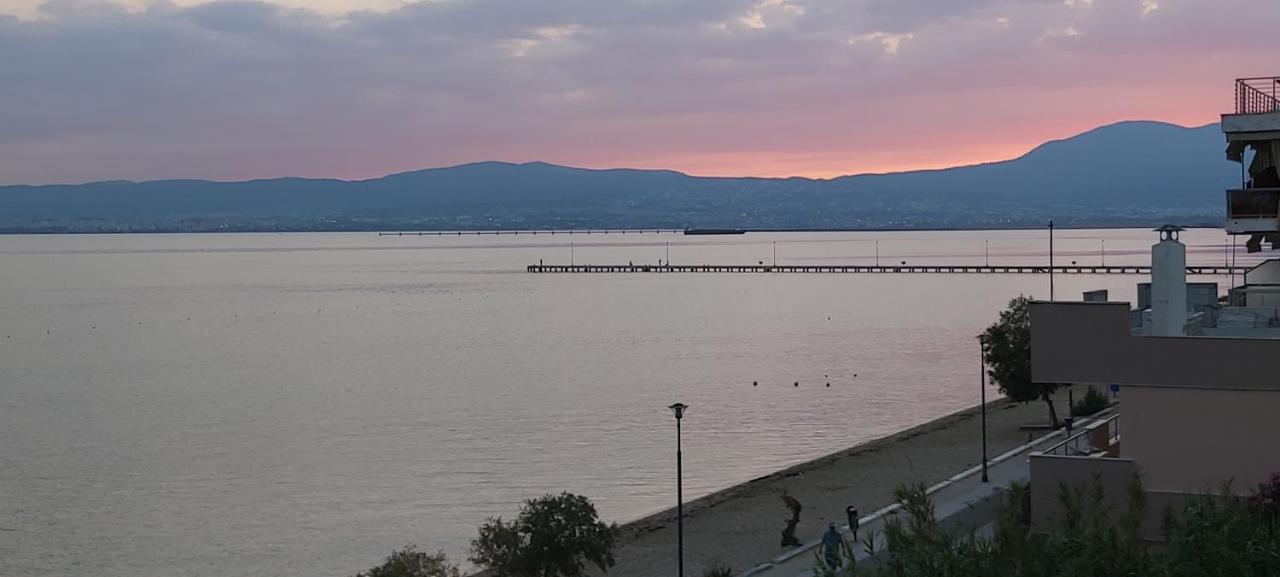 Sea View Perea Apartment Peraía Dış mekan fotoğraf