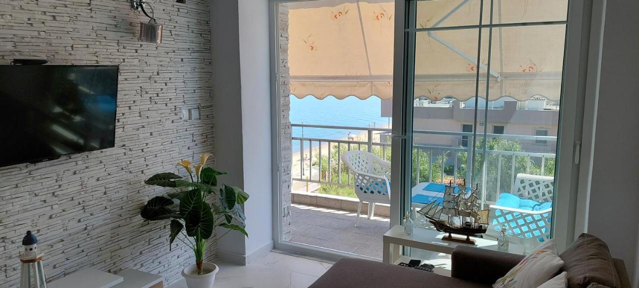 Sea View Perea Apartment Peraía Dış mekan fotoğraf