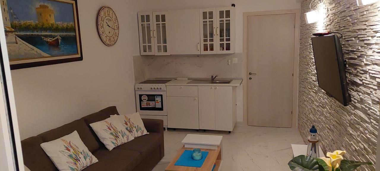 Sea View Perea Apartment Peraía Dış mekan fotoğraf