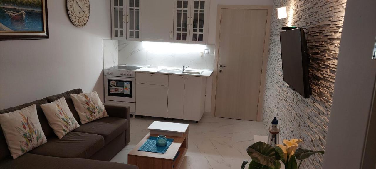 Sea View Perea Apartment Peraía Dış mekan fotoğraf